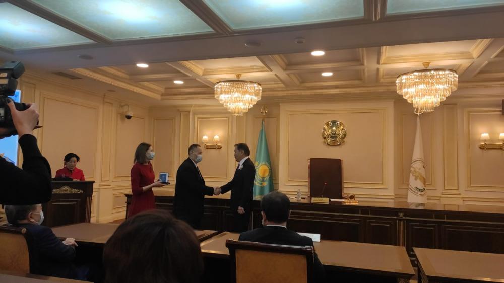 Профессора кафедры международного права М.А, Сарсембаев и Ш.В, Тлепина были награждены в канун 30-летия Независимости Республики Казахстан